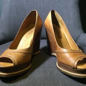 MICHAEL KORS  Leather Wedge Sandal